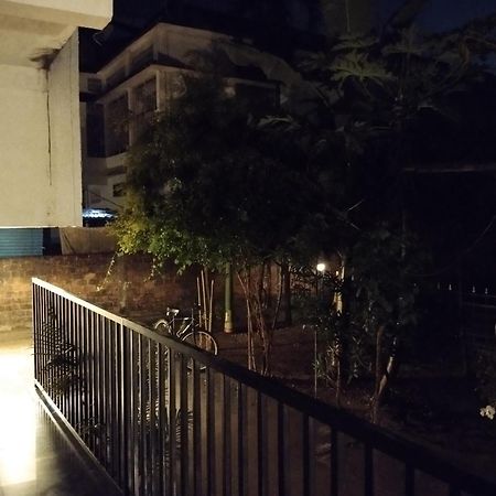 Govardhan Home Stay Guwahati Exteriör bild