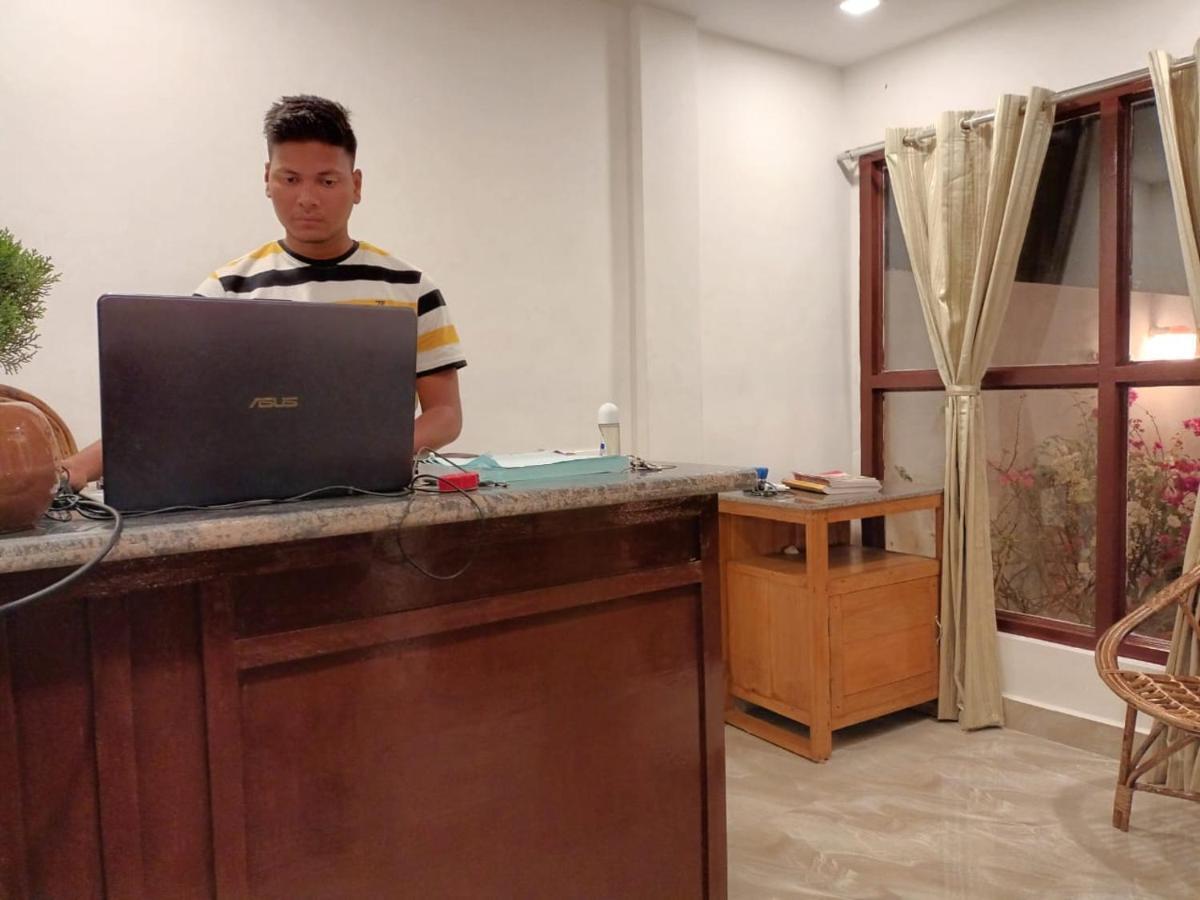 Govardhan Home Stay Guwahati Exteriör bild