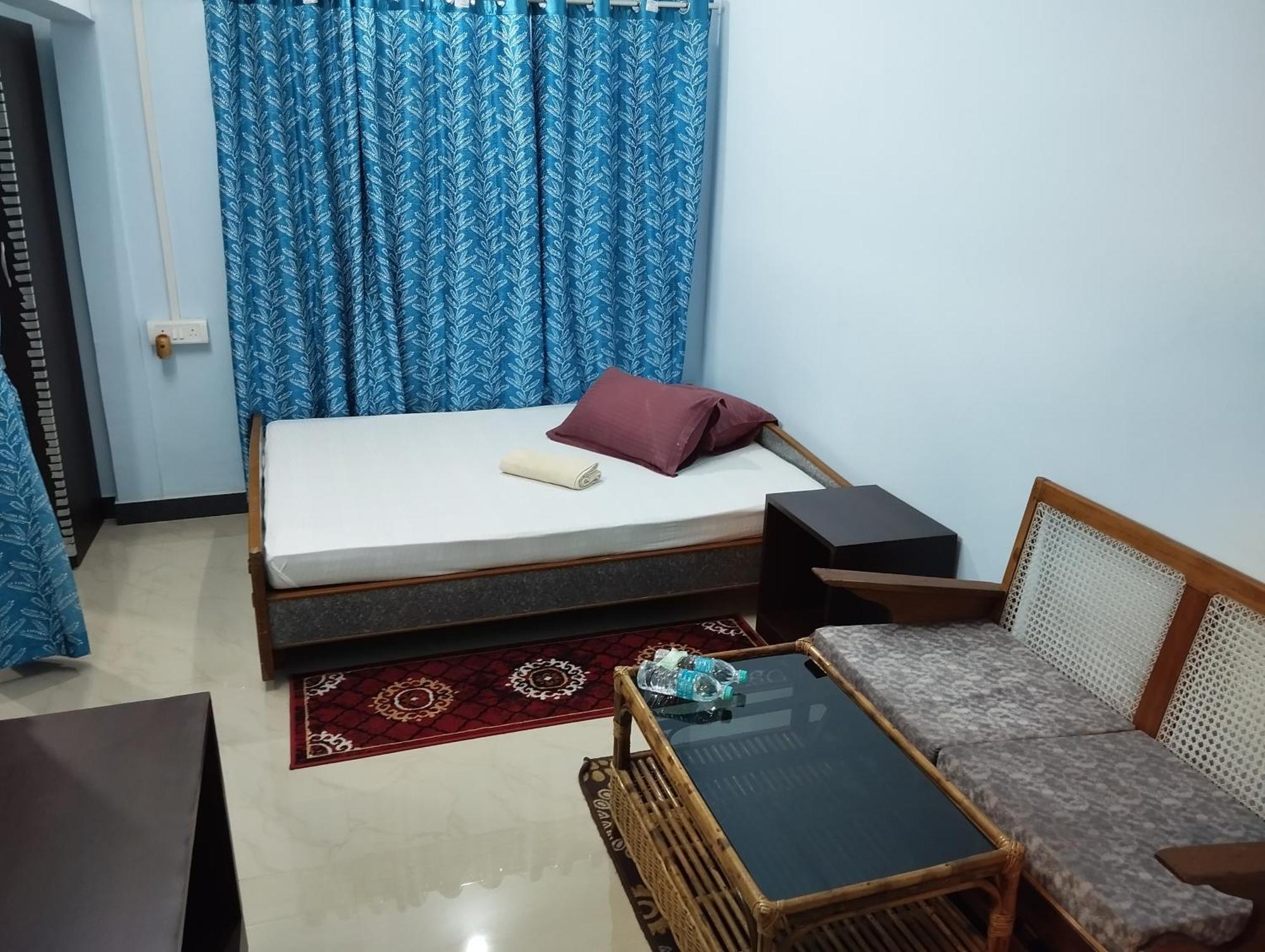 Govardhan Home Stay Guwahati Exteriör bild