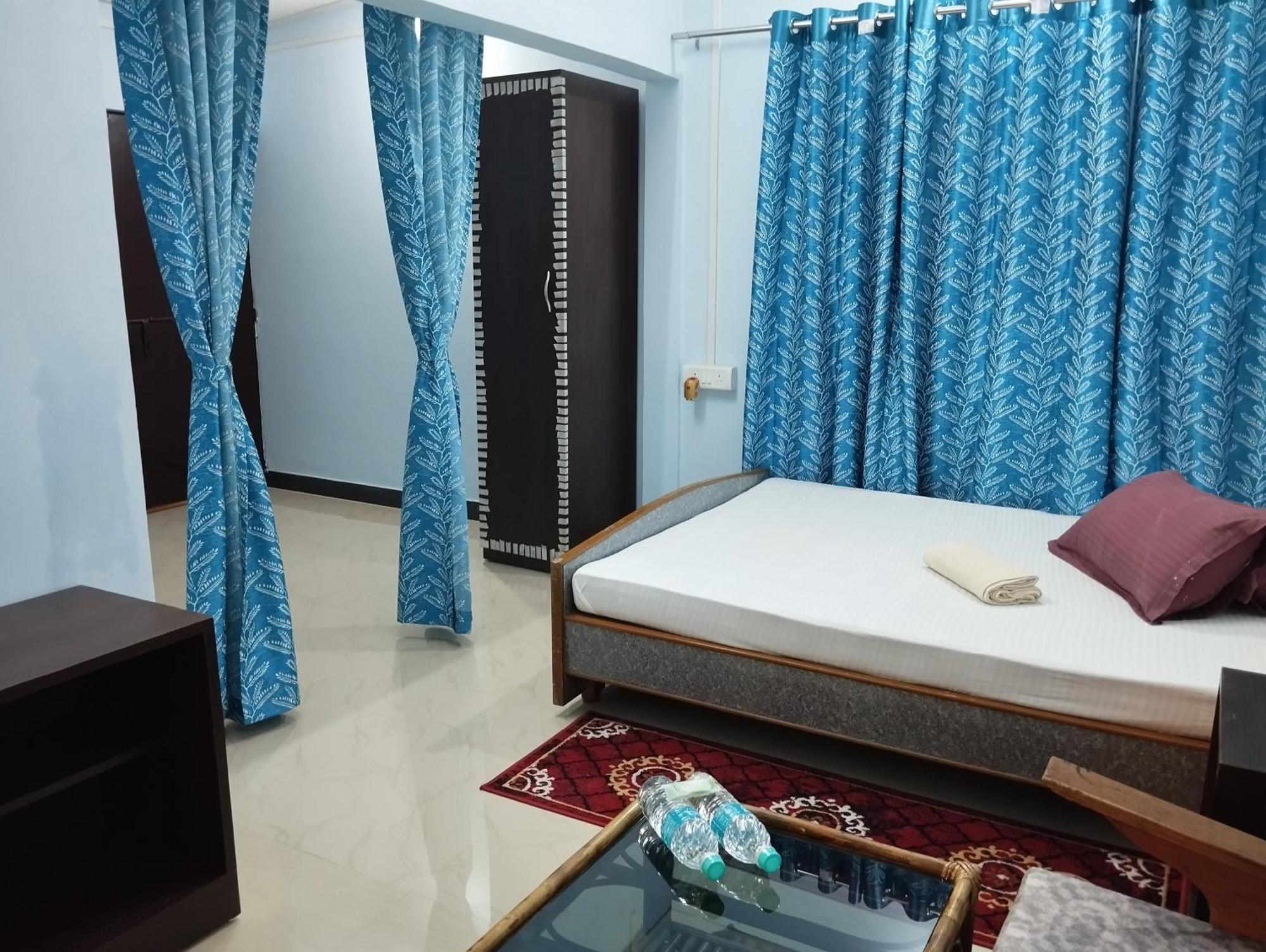 Govardhan Home Stay Guwahati Exteriör bild